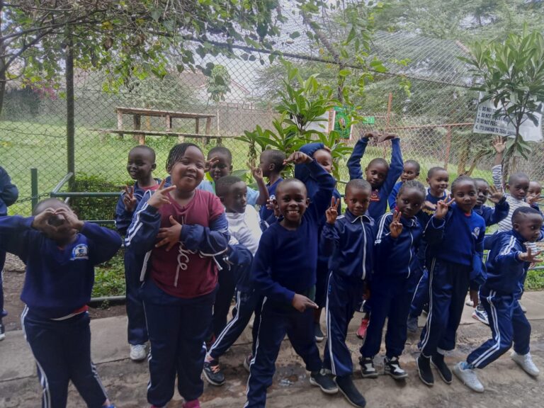 Safari Brooks Academy,Thome
